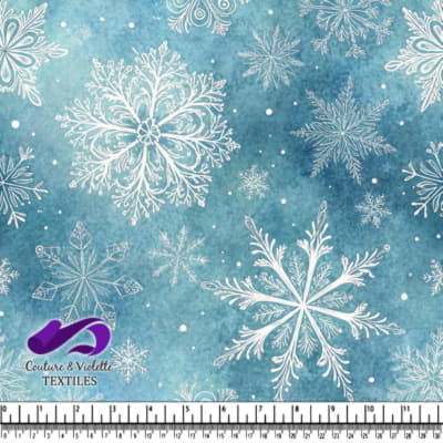 Elegant Blue Winter Snowflake Pattern